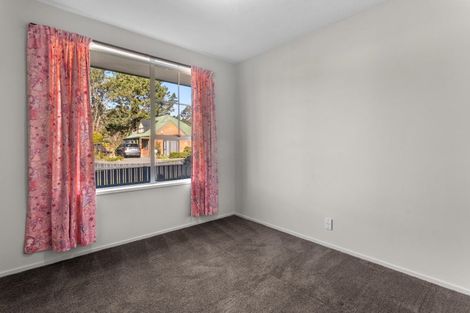 Photo of property in 89 Waratah Street, Avondale, Christchurch, 8061