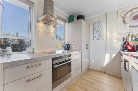 Photo of property in 12 Collins Street, Gonville, Whanganui, 4501