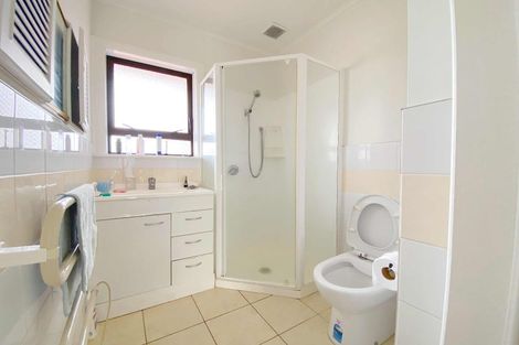 Photo of property in 43 Mcannalley Street, Manurewa East, Auckland, 2102