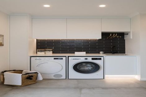 Photo of property in 87 Godfrey Drive, Orewa, 0931