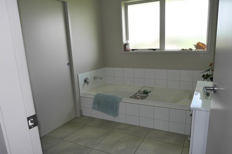 Photo of property in 32 Broad Oaks Road, Morrinsville, 3375