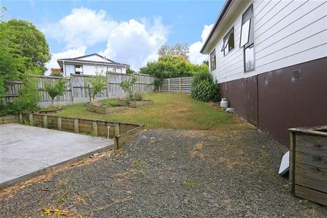 Photo of property in 82 Glen Road, Ranui, Auckland, 0612