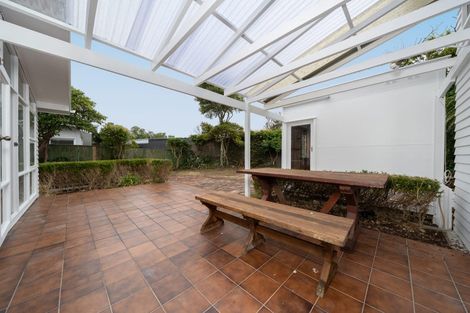 Photo of property in 5 Chudleigh Grove, Churton Park, Wellington, 6037