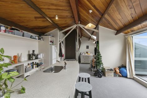 Photo of property in Metro Apartments, 20/220 Thorndon Quay, Pipitea, Wellington, 6011