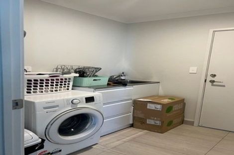 Photo of property in 9 Lakeside Terrace, Omokoroa, 3114