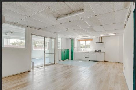 Photo of property in 8 Condliffe Place, New Windsor, Auckland, 0600