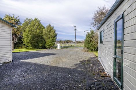Photo of property in 13 Station Street, Woodville, 4920