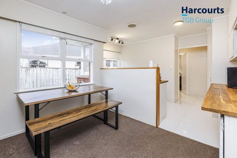 Photo of property in 2/55 Orams Road, Hillpark, Auckland, 2102