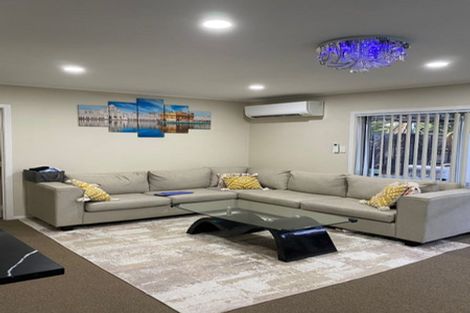 Photo of property in 51 Eastburn Street, Papakura, 2110