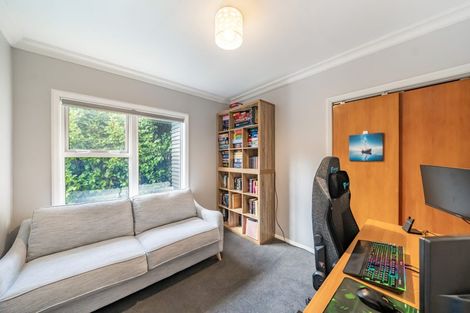 Photo of property in 25 Field Street, Silverstream, Upper Hutt, 5019