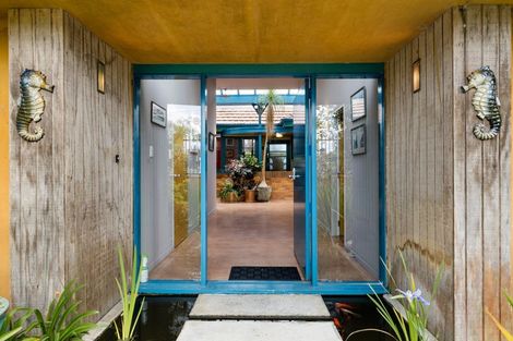 Photo of property in 17 Hillcrest Road, Hillcrest, Hamilton, 3216