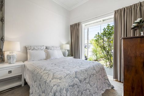 Photo of property in 26 Anne Street, Devonport, Auckland, 0624