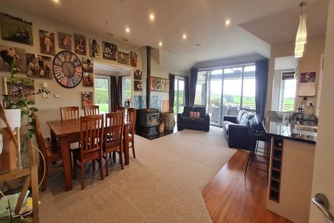 Photo of property in 190 Ohanga Road, Onaero, Waitara, 4383