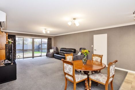 Photo of property in 25 Fraser Street, Waikiwi, Invercargill, 9810