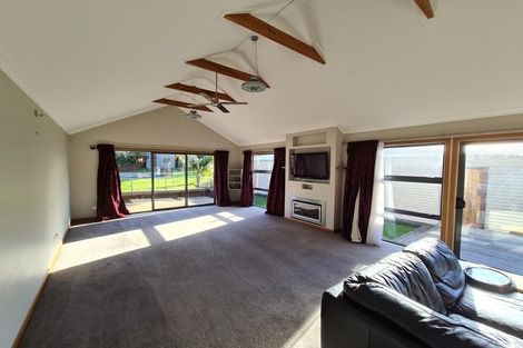 Photo of property in 36 Fitzroy Road, Fitzroy, New Plymouth, 4312