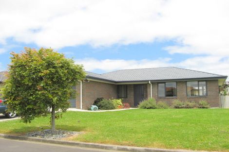 Photo of property in 4 Four Oaks Place, Pukekohe, 2120
