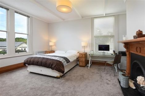 Photo of property in 30 Russell Street, Stanley Point, Auckland, 0624