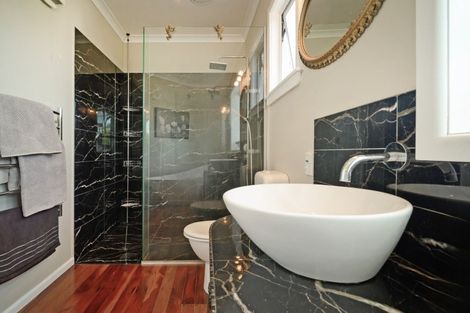 Photo of property in 72 Raupare Road, Twyford, Hastings, 4175