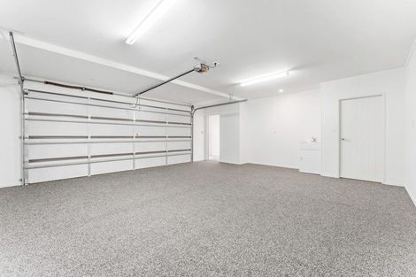 Photo of property in 52 D'oyly Drive, Stanmore Bay, Whangaparaoa, 0932