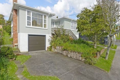 Photo of property in 19 Blease Street, New Lynn, Auckland, 0600