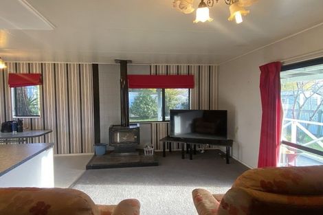 Photo of property in 19 Saint Clair Street, Takapau, 4203