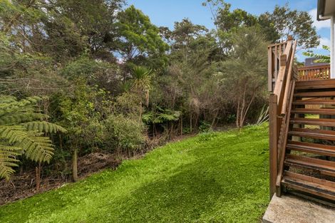 Photo of property in 30 Shah Place, Glen Eden, Auckland, 0602