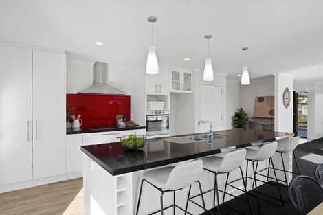 Photo of property in 34 Puhara Avenue, Parklands, Christchurch, 8083