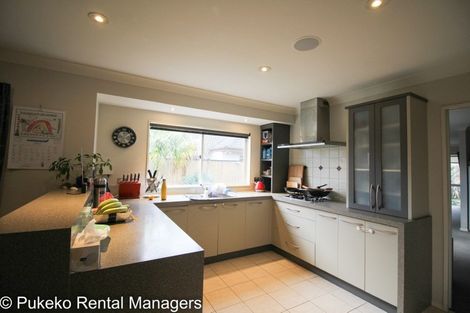 Photo of property in 38 Belfry Place, Wattle Downs, Auckland, 2103