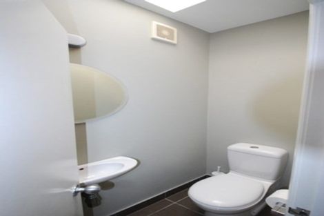 Photo of property in 28 Singers Road, Korokoro, Lower Hutt, 5012