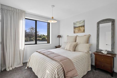 Photo of property in 2 Pisa Road, Luggate, Cromwell, 9383