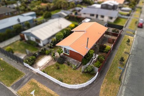 Photo of property in 337 Pine Avenue, South New Brighton, Christchurch, 8062