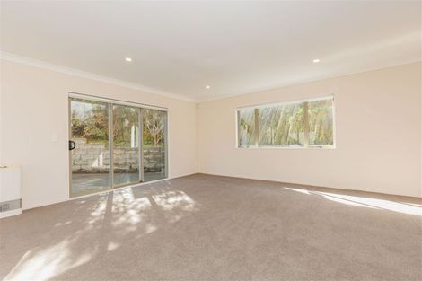 Photo of property in 14 Gifford Grove, Churton Park, Wellington, 6037
