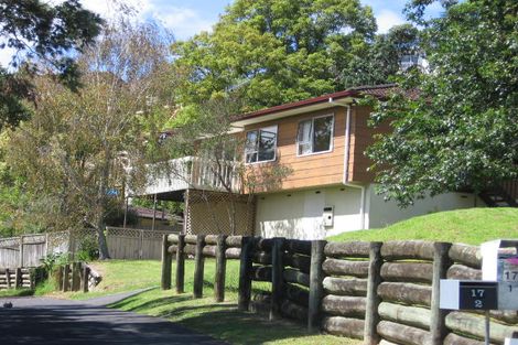 Photo of property in 1/17 Dianthus Place, Browns Bay, Auckland, 0630