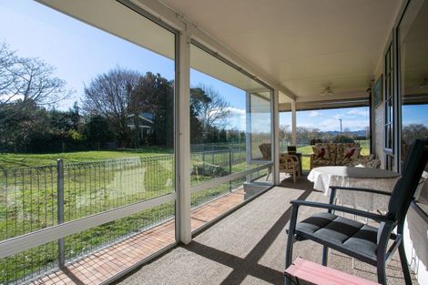 Photo of property in 10 Broadmeadows Road, Pukemoremore, Hamilton, 3493