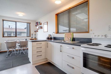 Photo of property in 12 Merlin Place, Gore, 9710