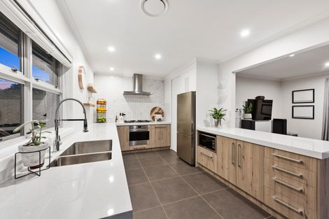 Photo of property in 36 Acacia Crescent, Glenview, Hamilton, 3206