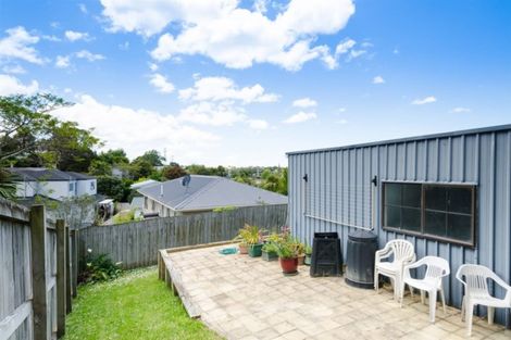 Photo of property in 73 Waimumu Road, Massey, Auckland, 0614