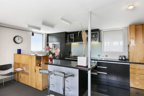 Photo of property in Manston Apartments, 145up1 Ohiro Road, Brooklyn, Wellington, 6021