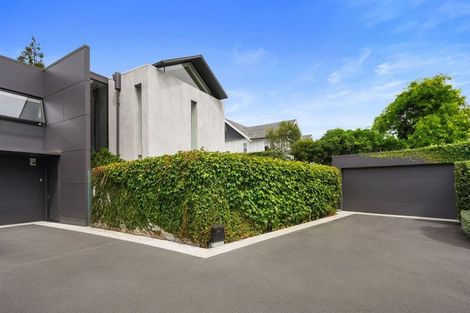 Photo of property in 100 Glandovey Road, Fendalton, Christchurch, 8052