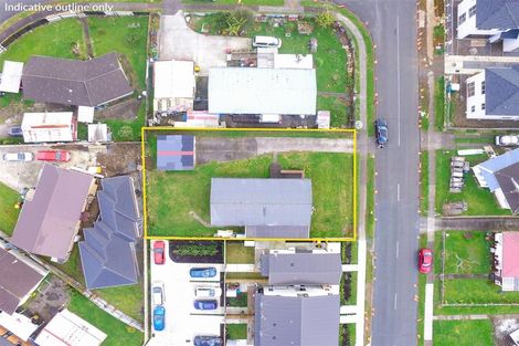 Photo of property in 70 Raglan Street, Mangere East, Auckland, 2024