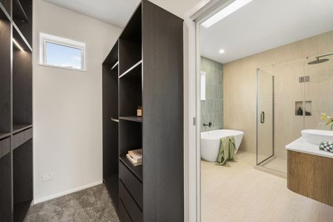 Photo of property in 8 Creamer Avenue, Belmont, Auckland, 0622
