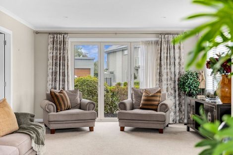Photo of property in 5 Tucker Close, Leamington, Cambridge, 3432