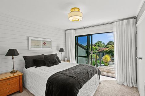Photo of property in 36 Manutahi Road, Hillsborough, New Plymouth, 4372