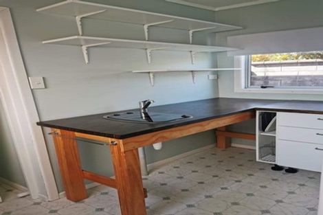 Photo of property in 44b Whiteley Street, Moturoa, New Plymouth, 4310