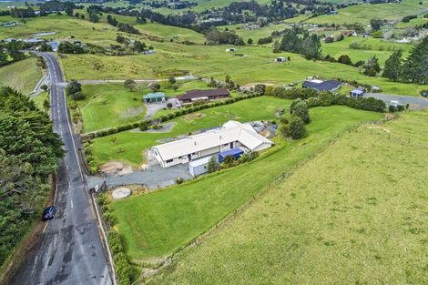 Photo of property in 235 Valley View Road, Otaika, Whangarei, 0170