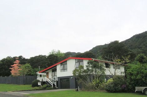 Photo of property in 27 Hamilton Street, Te Aroha, 3320