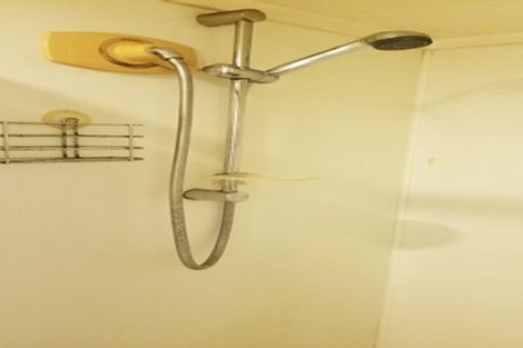 Photo of property in 11 Kohekohe Street, New Lynn, Auckland, 0600