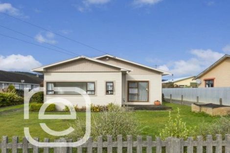 Photo of property in 61 Ararino Street, Trentham, Upper Hutt, 5018