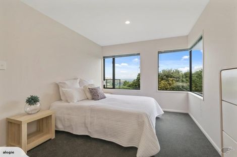 Photo of property in 2/272 Major Hornbrook Road, Mount Pleasant, Christchurch, 8081