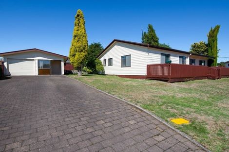 Photo of property in 1 Deborah Place, Mangakakahi, Rotorua, 3015